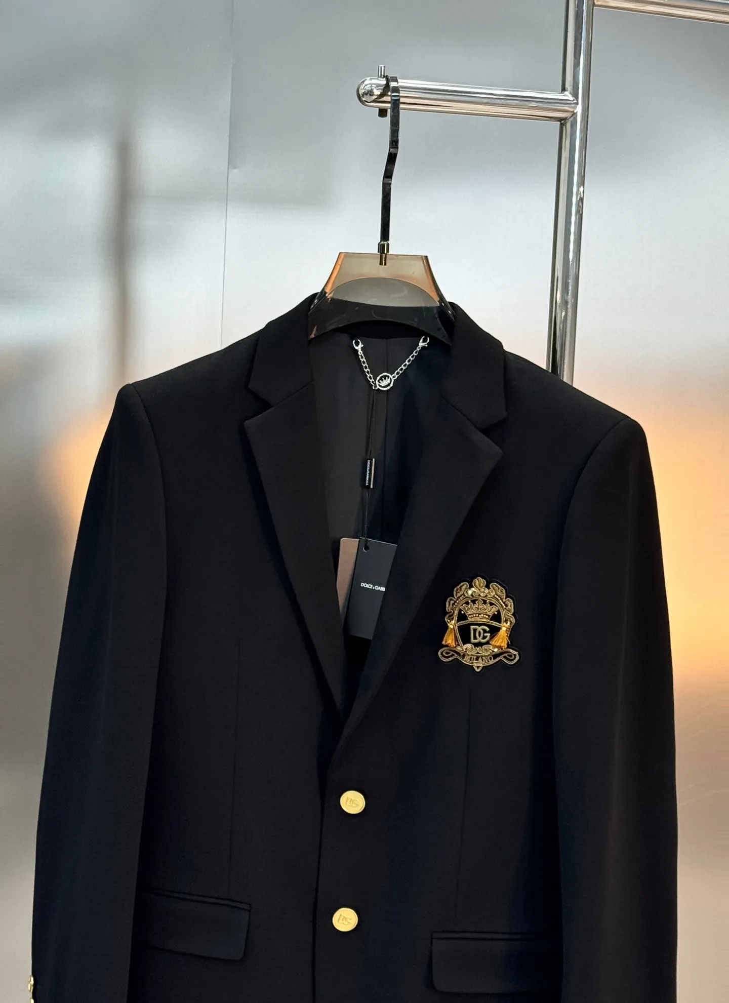 ⚜️Dolce&Gabbana New Arrival ， ！DGClassic . 。 ， ， . ， 。 Gold ， + 。 ， ， ， logo . . ！ ！ ，Gold ， ， ， or 。 ， ， ， hold ! ：Black.Sizes：M-3XL ❗️（175/150 XL）